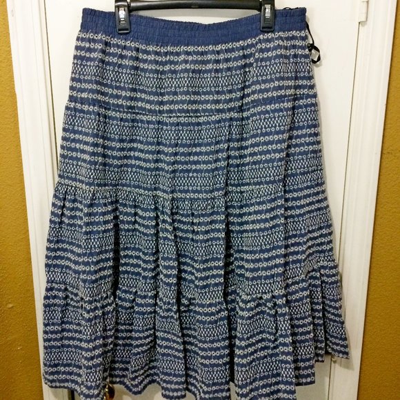 Tommy Hilfiger stretchy elastic waist tiered eyelet striped flower print skirt - Picture 2 of 6